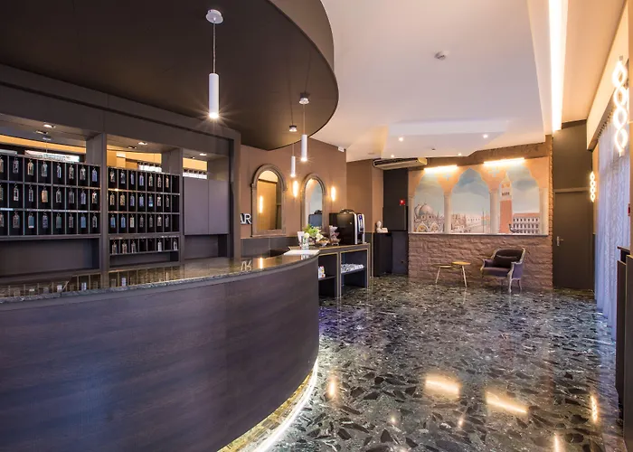 Hôtel bon marché: Hotel Ariston